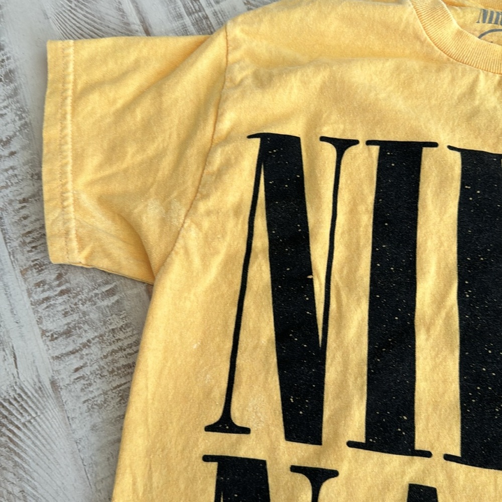 Nirvana 90’s Vintage Style Band T-shirt - Picture 7 of 8